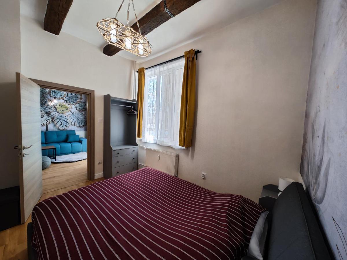 Apartamento Apart Sofia Lion Bridge 2Bdr Self Check In Exterior foto